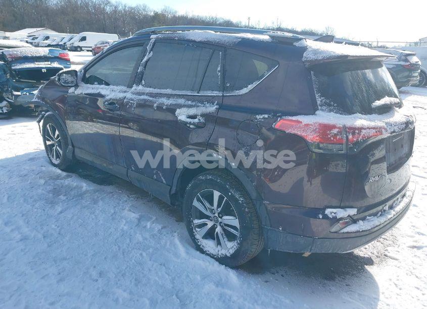 Photo 3 of 2017 Toyota Rav4 XLE (VIN 2T3RFREV3HW593455)