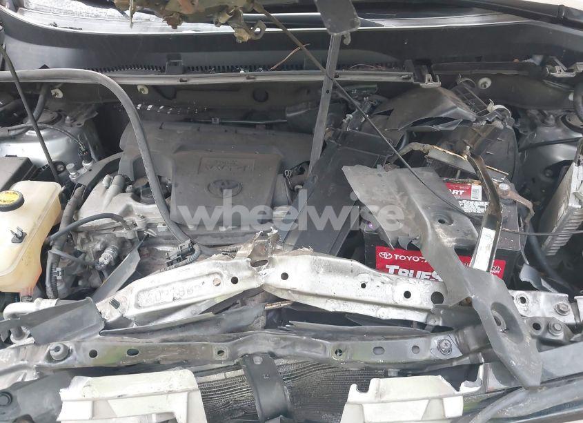 Photo 10 of 2017 Toyota Rav4 XLE (VIN 2T3RFREV3HW674214)