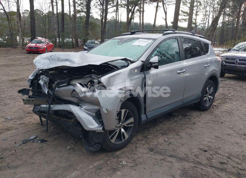 Photo 2 of 2017 Toyota Rav4 XLE (VIN 2T3RFREV3HW674214)