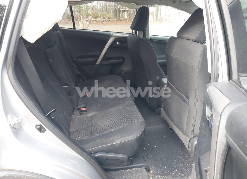 Photo 8 of 2017 Toyota Rav4 XLE (VIN 2T3RFREV3HW674214)