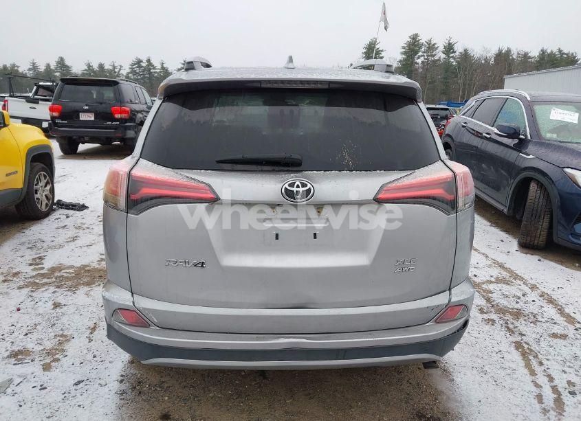 Photo 16 of 2017 Toyota Rav4 XLE (VIN 2T3RFREV3HW685195)