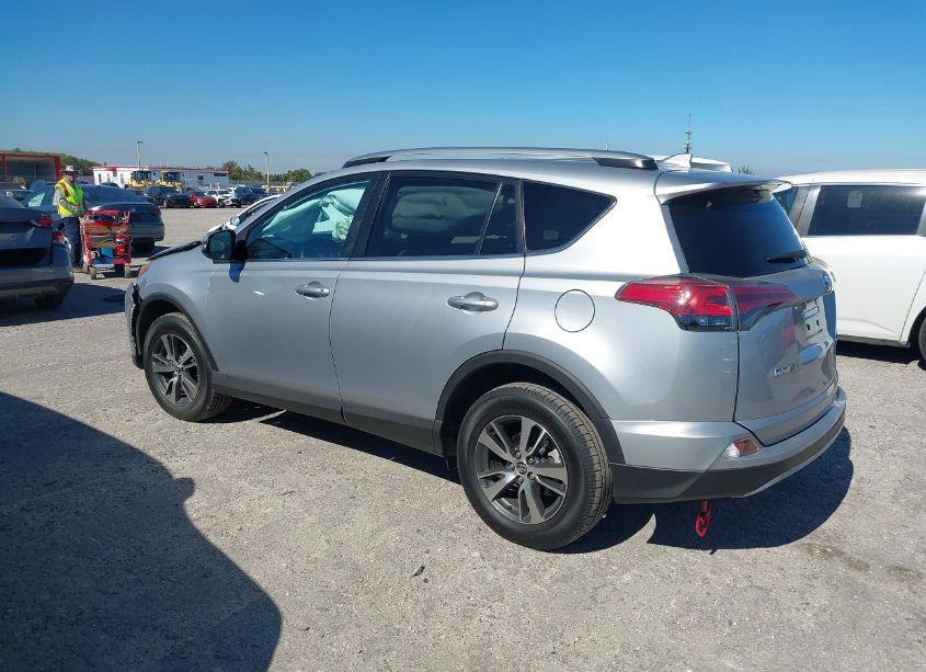 Photo 3 of 2017 Toyota Rav4 XLE (VIN 2T3RFREV3HW695774)
