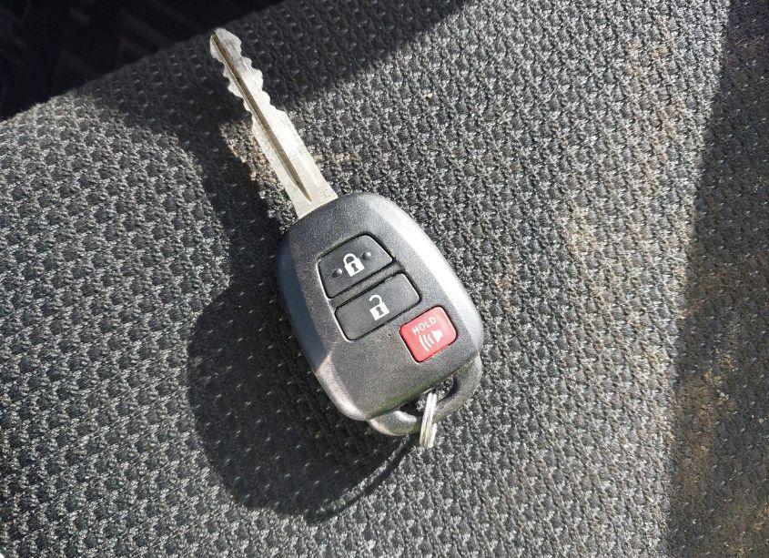 Photo 11 of 2018 Toyota Rav4 ADVENTURE (VIN 2T3RFREV3JW797890)