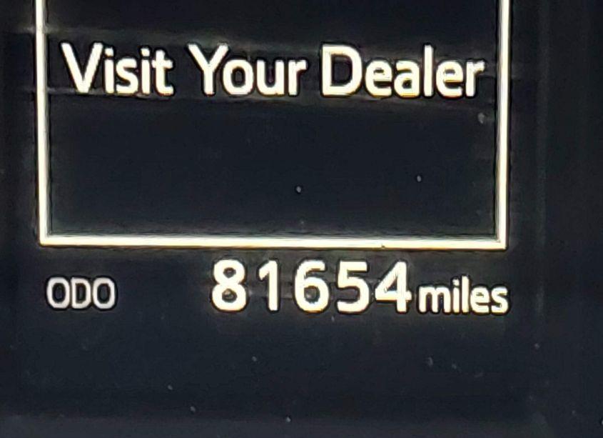 Photo 15 of 2018 Toyota Rav4 XLE (VIN 2T3RFREV3JW799798)