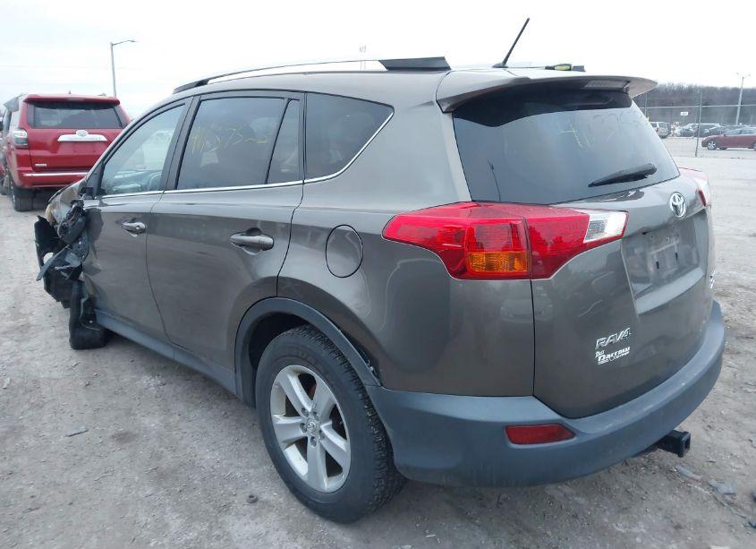 Photo 3 of 2013 Toyota Rav4 XLE (VIN 2T3RFREV4DW031896)
