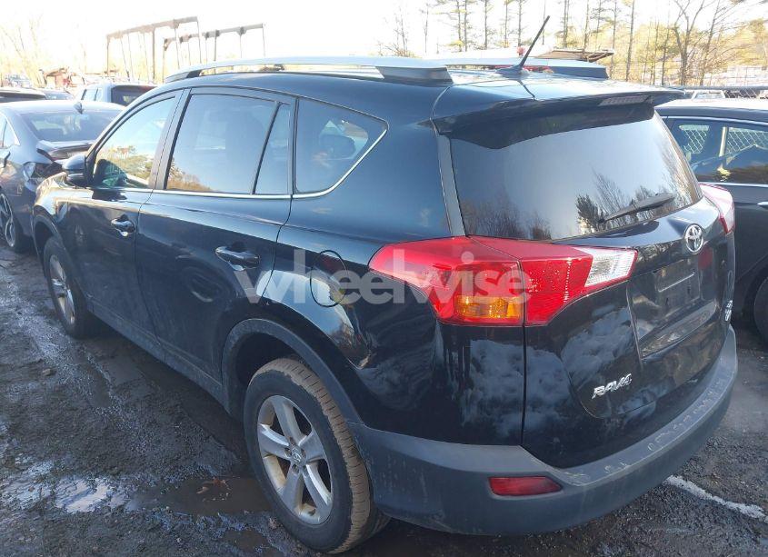 Photo 3 of 2013 Toyota Rav4 XLE (VIN 2T3RFREV4DW090348)