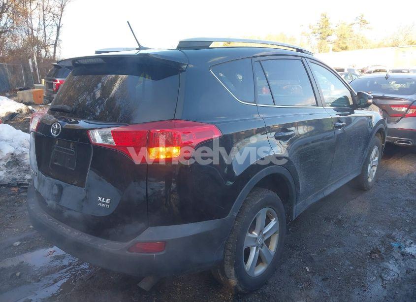 Photo 4 of 2013 Toyota Rav4 XLE (VIN 2T3RFREV4DW090348)