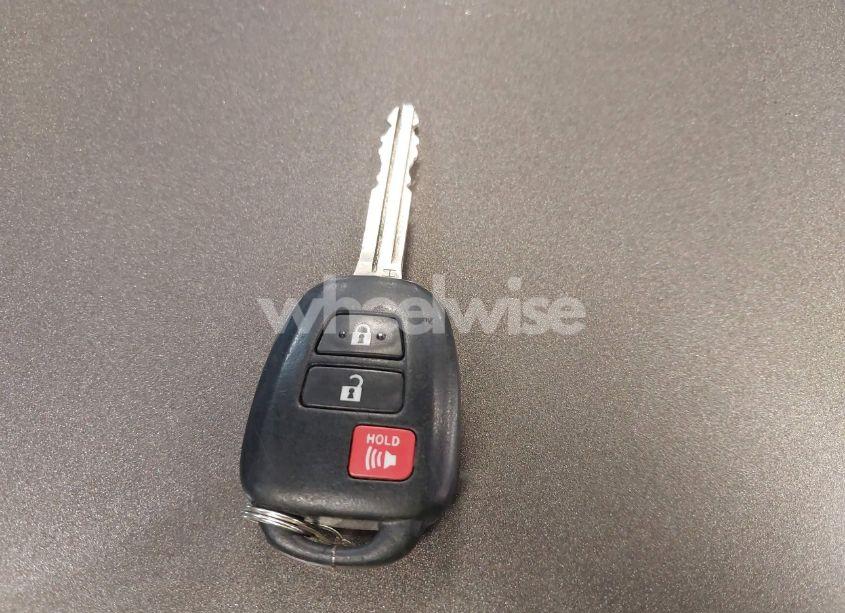 Photo 11 of 2013 Toyota Rav4 XLE (VIN 2T3RFREV4DW110355)