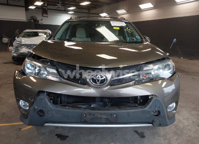 Photo 12 of 2013 Toyota Rav4 XLE (VIN 2T3RFREV4DW110355)
