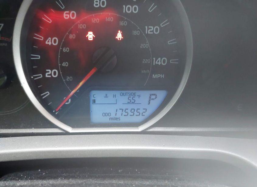 Photo 15 of 2014 Toyota Rav4 XLE (VIN 2T3RFREV4EW188202)