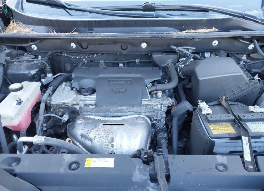 Photo 10 of 2015 Toyota Rav4 XLE (VIN 2T3RFREV4FW402090)