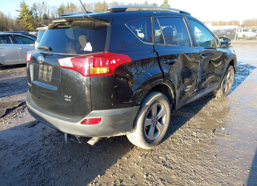 Photo 4 of 2015 Toyota Rav4 XLE (VIN 2T3RFREV4FW402090)