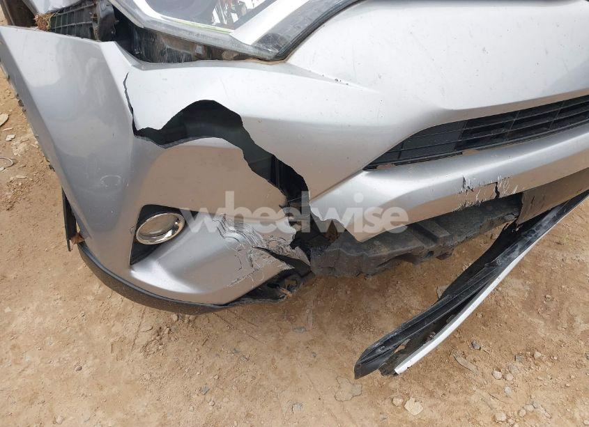 Photo 18 of 2016 Toyota Rav4 XLE (VIN 2T3RFREV4GW431980)