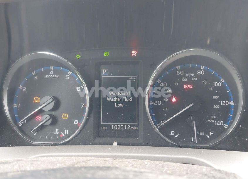 Photo 7 of 2016 Toyota Rav4 XLE (VIN 2T3RFREV4GW431980)