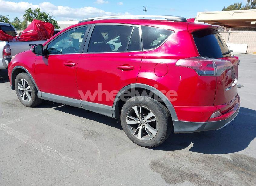 Photo 3 of 2016 Toyota Rav4 XLE (VIN 2T3RFREV4GW445684)