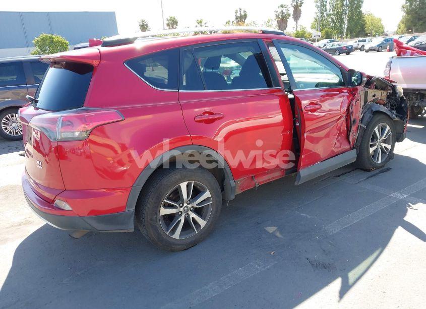 Photo 4 of 2016 Toyota Rav4 XLE (VIN 2T3RFREV4GW445684)