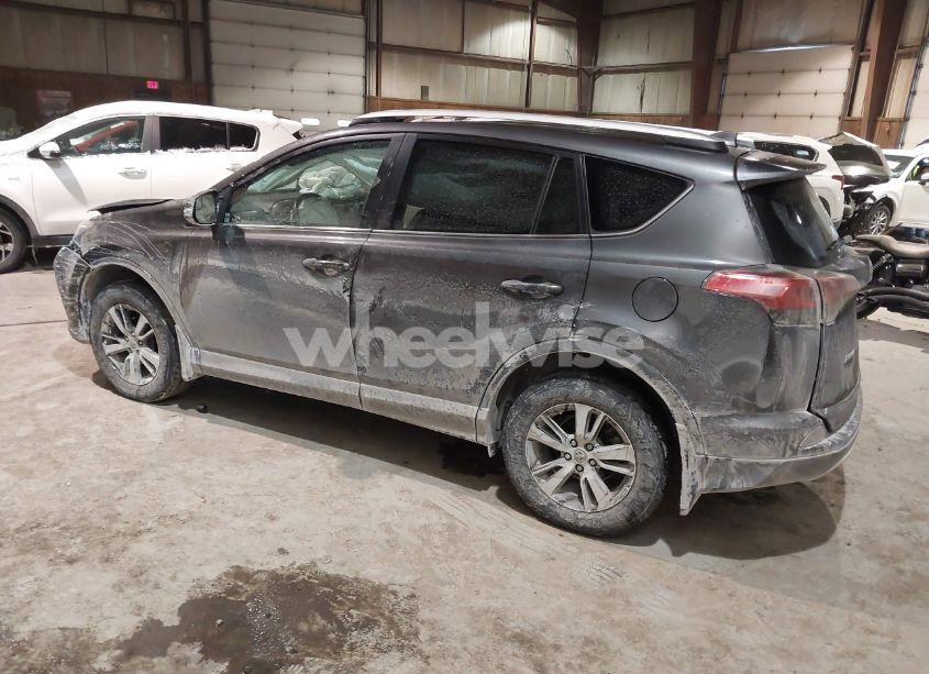 Photo 3 of 2016 Toyota Rav4 XLE (VIN 2T3RFREV4GW459326)