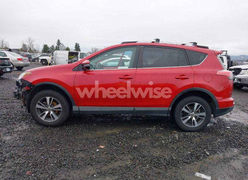 Photo 15 of 2016 Toyota Rav4 XLE (VIN 2T3RFREV4GW464817)
