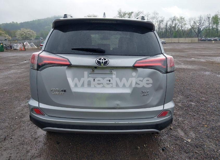 Photo 17 of 2017 Toyota Rav4 XLE (VIN 2T3RFREV4HW616631)