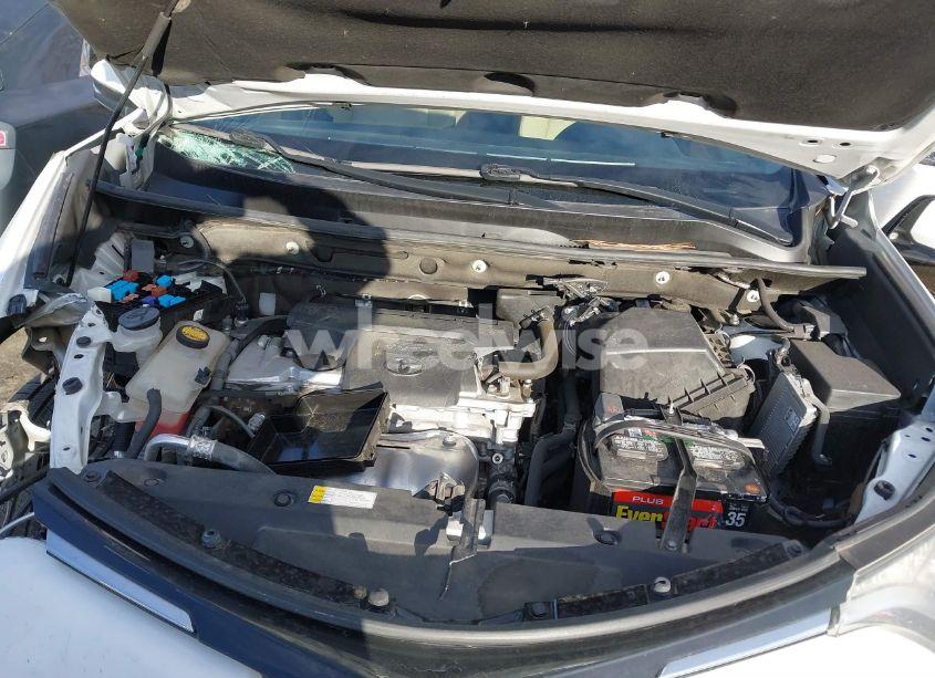 Photo 10 of 2017 Toyota Rav4 XLE (VIN 2T3RFREV4HW650729)