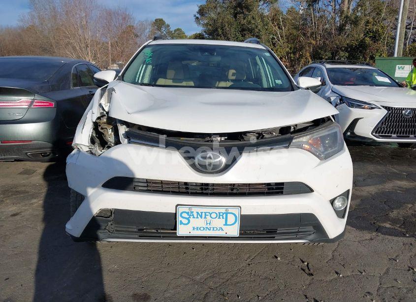 Photo 12 of 2017 Toyota Rav4 XLE (VIN 2T3RFREV4HW650729)