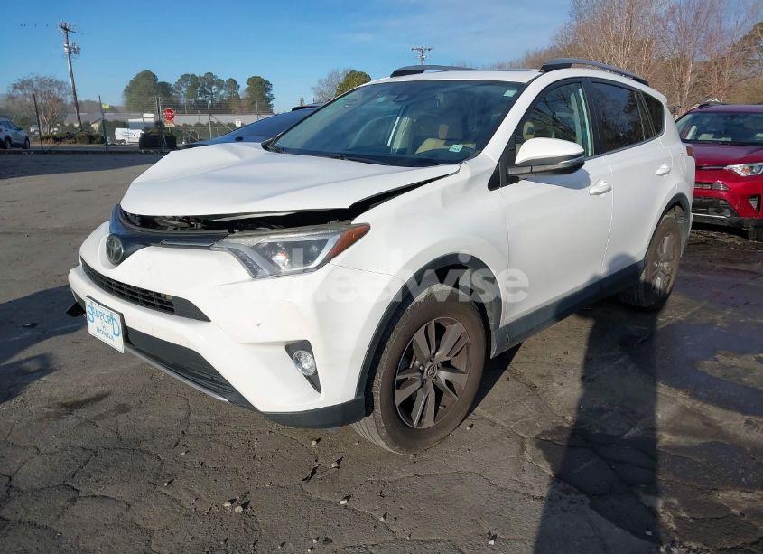 Photo 2 of 2017 Toyota Rav4 XLE (VIN 2T3RFREV4HW650729)