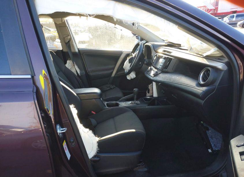 Photo 5 of 2017 Toyota Rav4 XLE (VIN 2T3RFREV4HW662279)