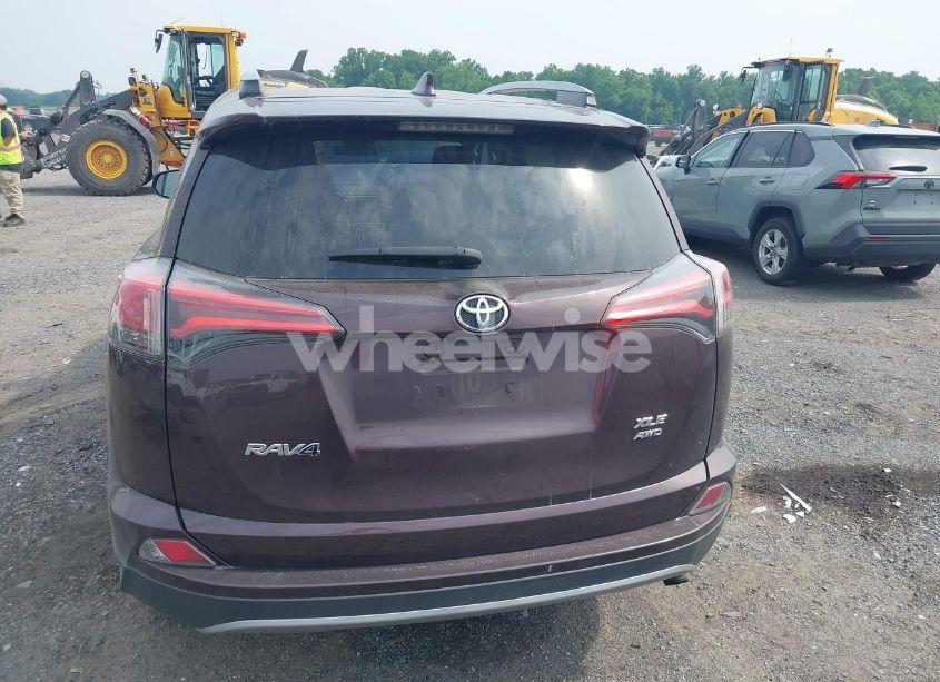 Photo 16 of 2017 Toyota Rav4 XLE (VIN 2T3RFREV4HW681723)