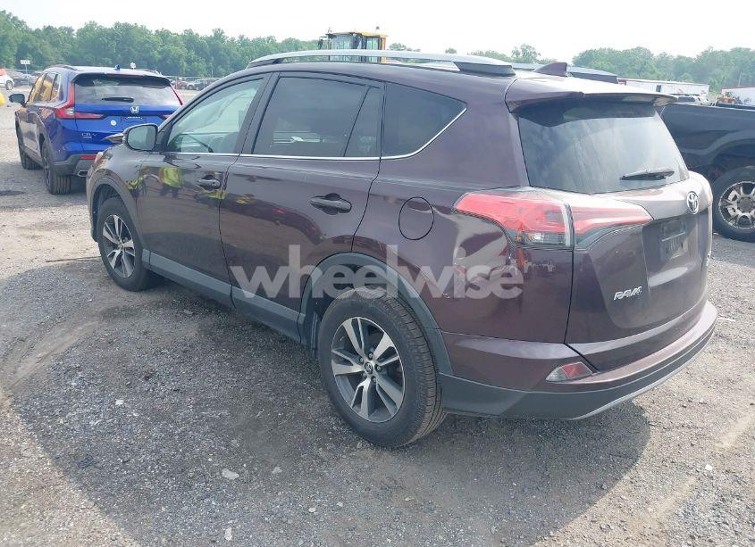 Photo 3 of 2017 Toyota Rav4 XLE (VIN 2T3RFREV4HW681723)