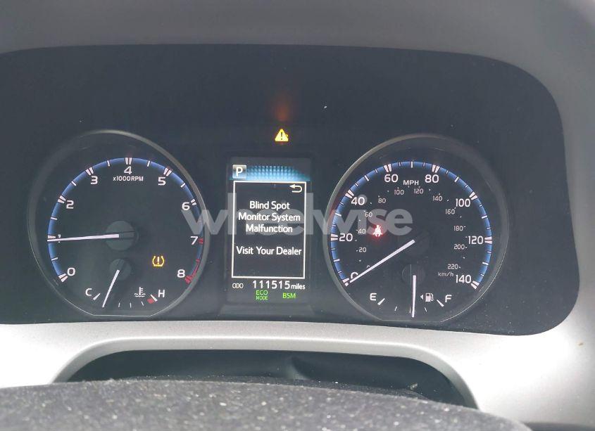 Photo 7 of 2018 Toyota Rav4 XLE (VIN 2T3RFREV4JW729145)