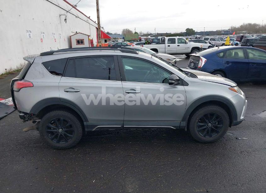 Photo 14 of 2018 Toyota Rav4 ADVENTURE (VIN 2T3RFREV4JW743076)