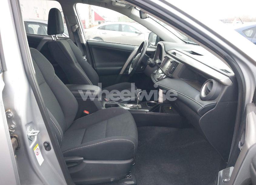 Photo 5 of 2018 Toyota Rav4 ADVENTURE (VIN 2T3RFREV4JW743076)