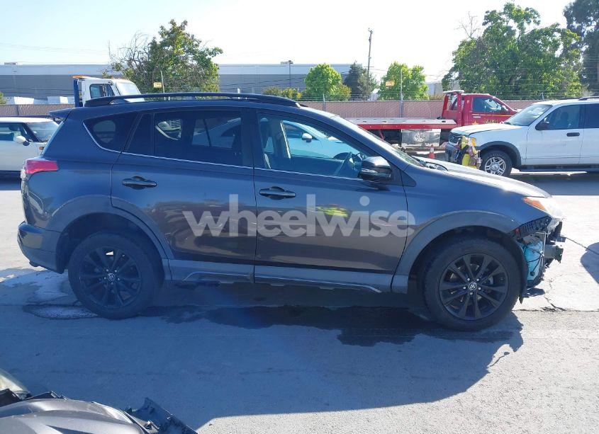 Photo 14 of 2018 Toyota Rav4 ADVENTURE (VIN 2T3RFREV4JW743546)