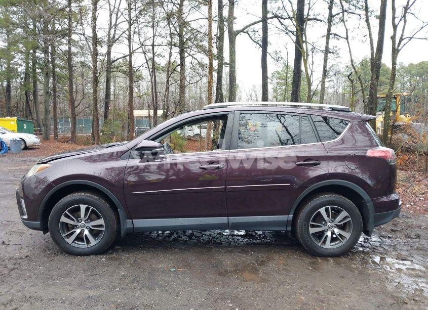 Photo 14 of 2018 Toyota Rav4 ADVENTURE/XLE (VIN 2T3RFREV4JW771167)