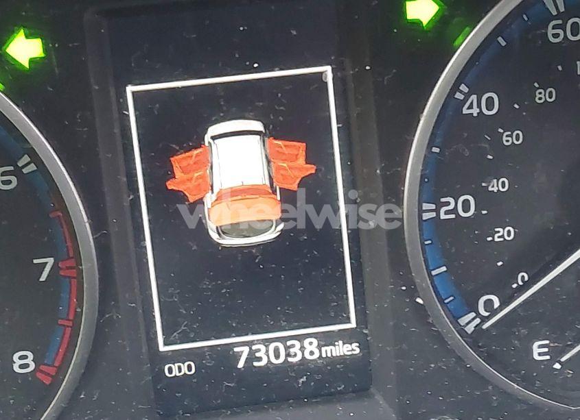 Photo 15 of 2018 Toyota Rav4 ADVENTURE/XLE (VIN 2T3RFREV4JW771167)