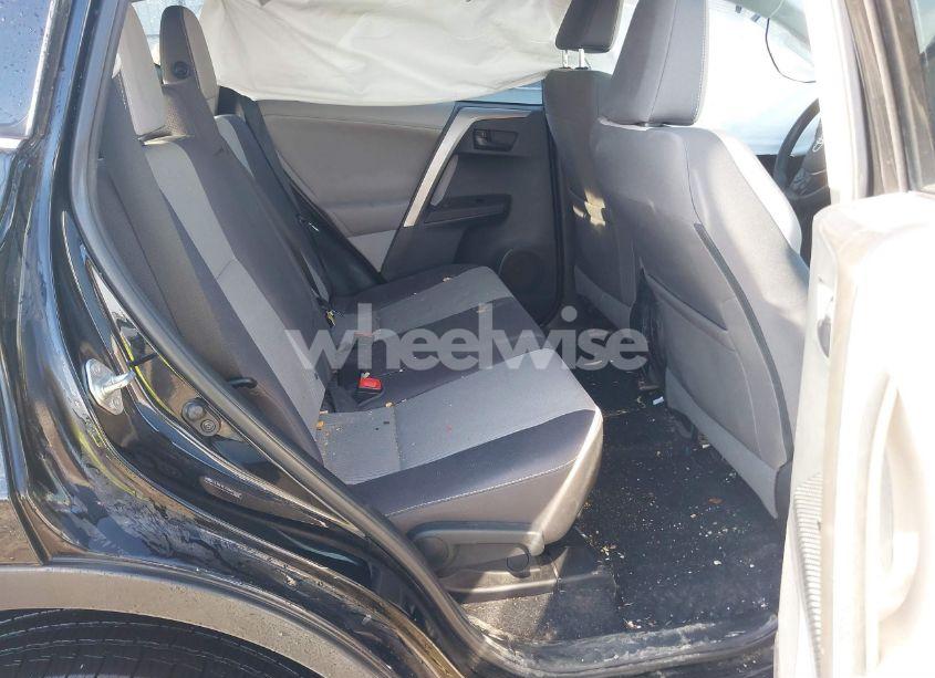 Photo 8 of 2013 Toyota Rav4 XLE (VIN 2T3RFREV5DW059397)