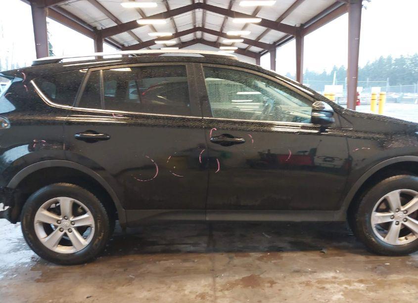 Photo 14 of 2013 Toyota Rav4 XLE (VIN 2T3RFREV5DW082033)