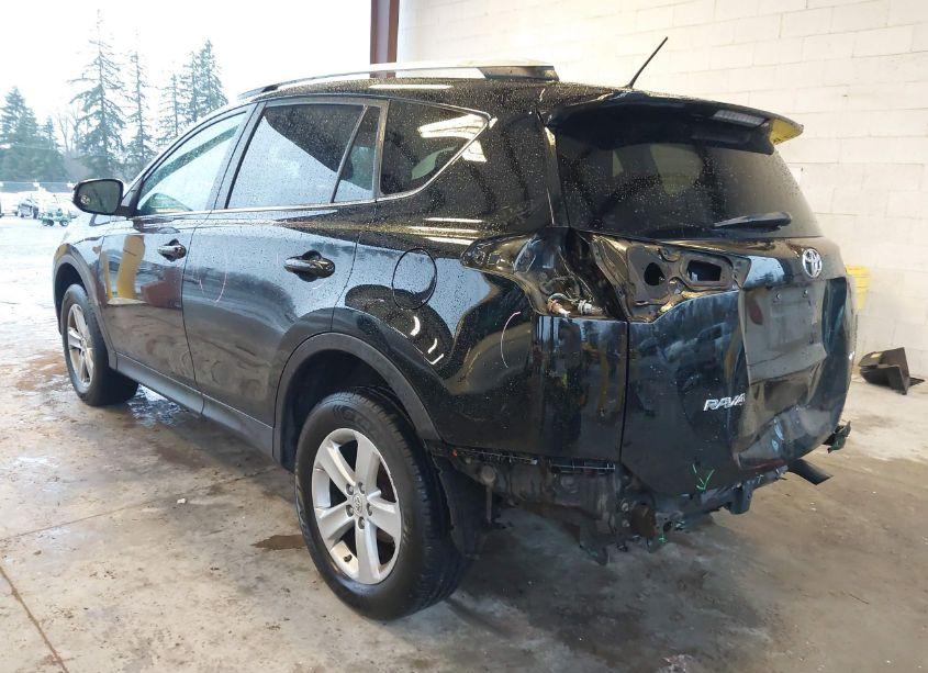 Photo 3 of 2013 Toyota Rav4 XLE (VIN 2T3RFREV5DW082033)