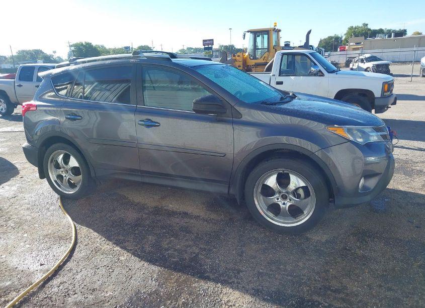 Photo 13 of 2013 Toyota Rav4 XLE (VIN 2T3RFREV5DW101244)