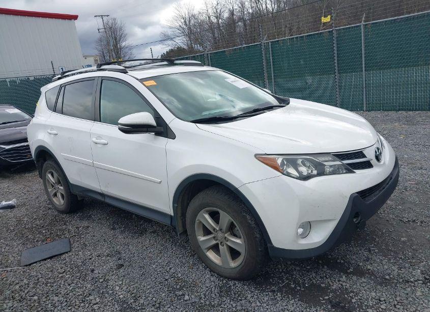 2014 Toyota Rav4 XLE (VIN 2T3RFREV5EW136707) main photo