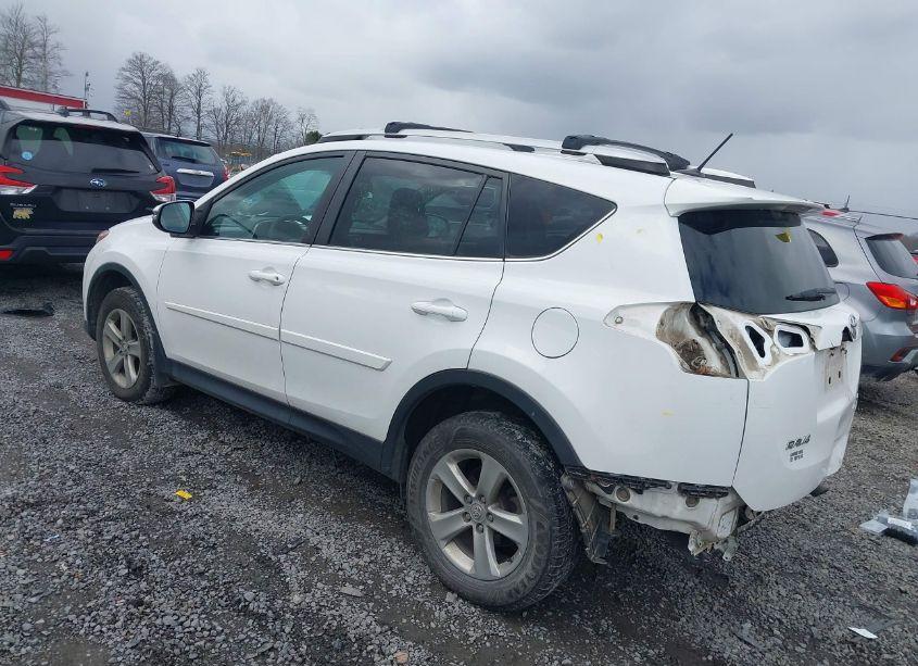 Photo 3 of 2014 Toyota Rav4 XLE (VIN 2T3RFREV5EW136707)