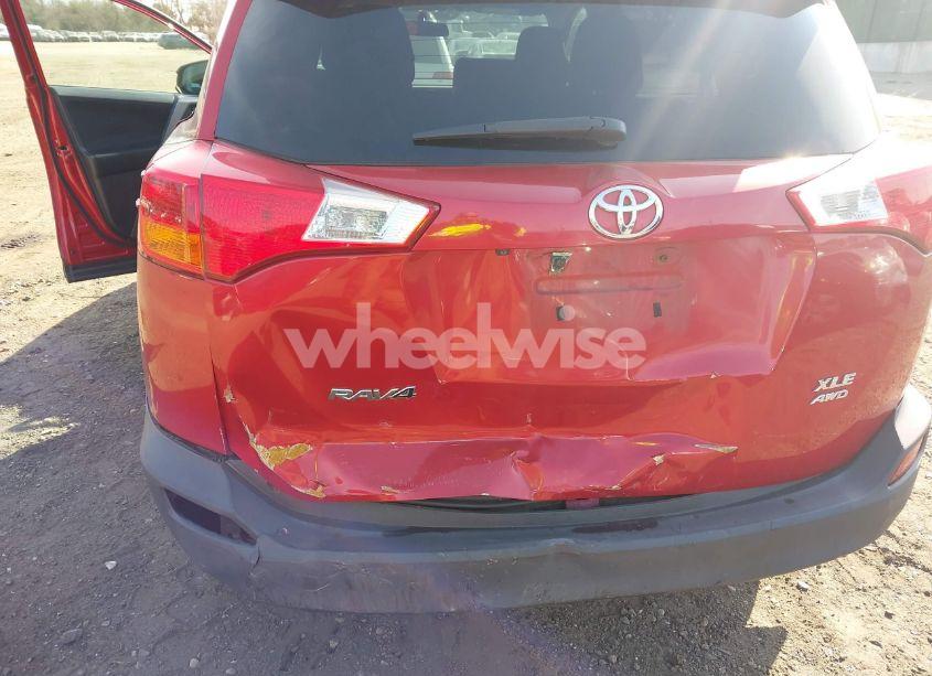 Photo 6 of 2014 Toyota Rav4 XLE (VIN 2T3RFREV5EW144600)