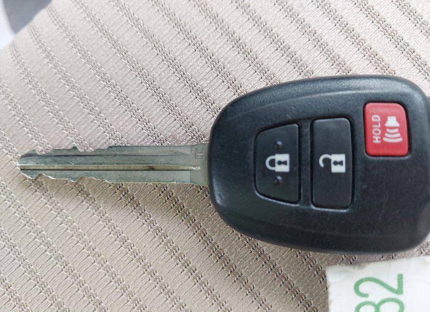 Photo 11 of 2014 Toyota Rav4 XLE (VIN 2T3RFREV5EW184580)