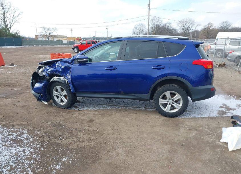 Photo 14 of 2014 Toyota Rav4 XLE (VIN 2T3RFREV5EW184580)