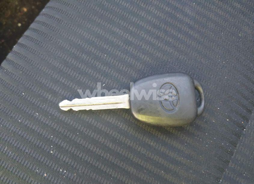 Photo 11 of 2015 Toyota Rav4 XLE (VIN 2T3RFREV5FW260610)