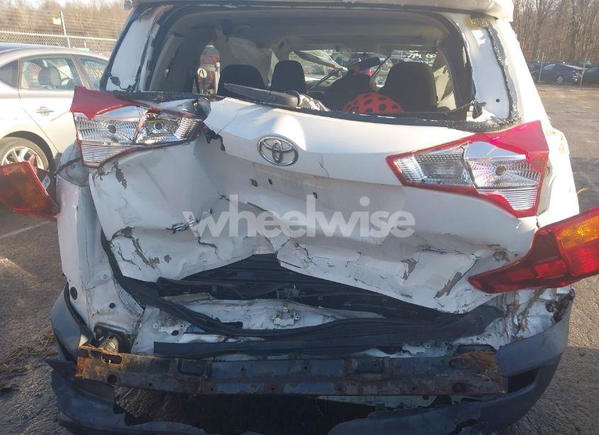 Photo 18 of 2015 Toyota Rav4 XLE (VIN 2T3RFREV5FW260610)