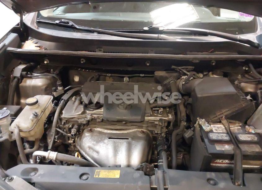 Photo 10 of 2015 Toyota Rav4 XLE (VIN 2T3RFREV5FW264138)