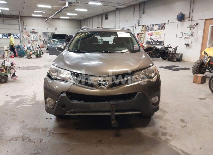 Photo 11 of 2015 Toyota Rav4 XLE (VIN 2T3RFREV5FW264138)