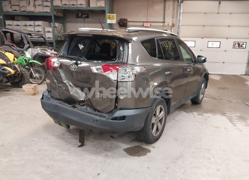 Photo 4 of 2015 Toyota Rav4 XLE (VIN 2T3RFREV5FW264138)