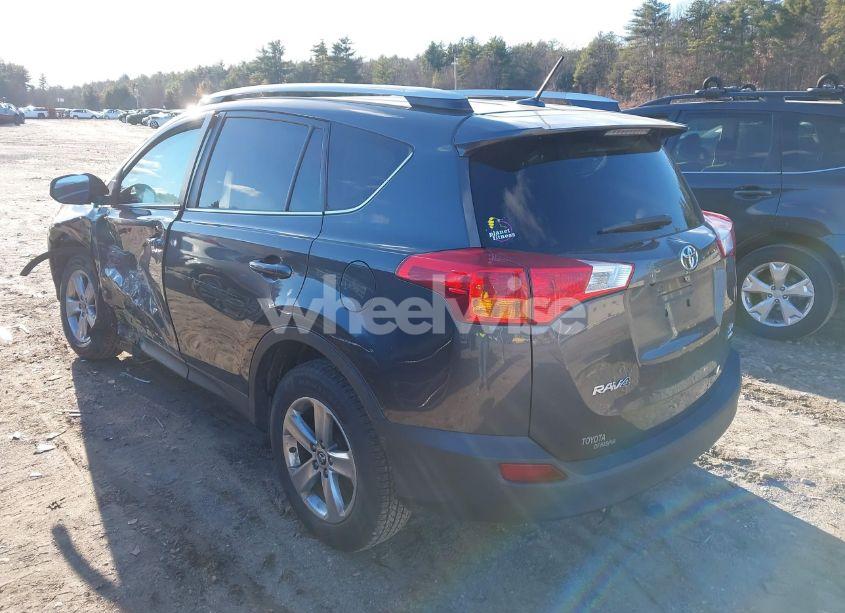 Photo 3 of 2015 Toyota Rav4 XLE (VIN 2T3RFREV5FW325049)